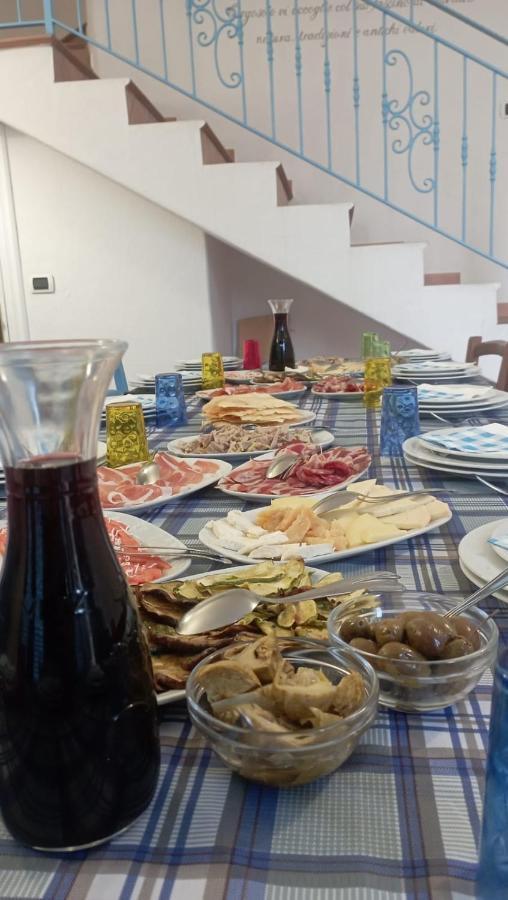 Locanda B&B Dandana Orgosolo Kültér fotó