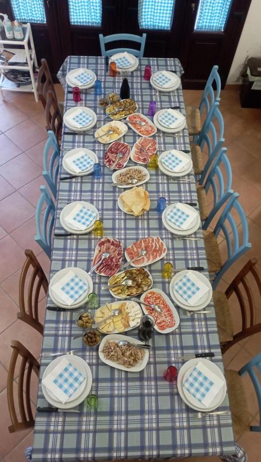Locanda B&B Dandana Orgosolo Kültér fotó