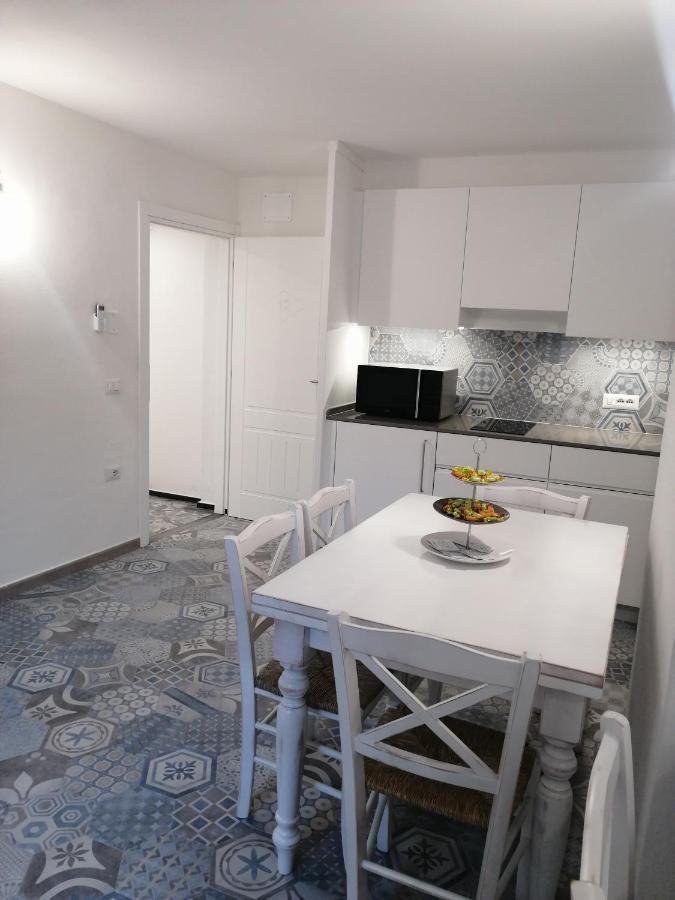 Locanda B&B Dandana Orgosolo Kültér fotó